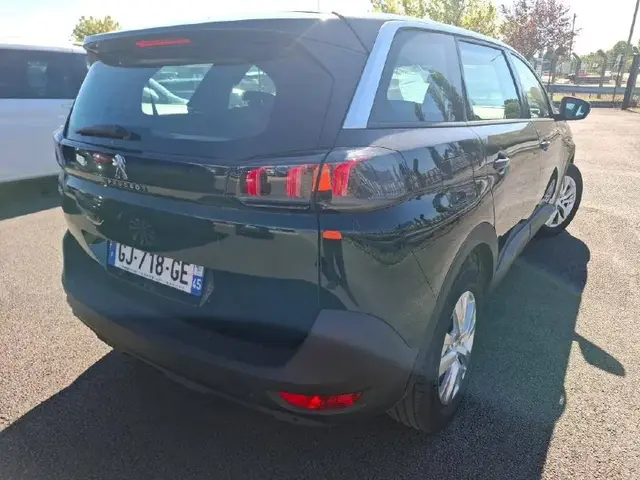PEUGEOT 5008 BLUEHDI 130CH S 2022