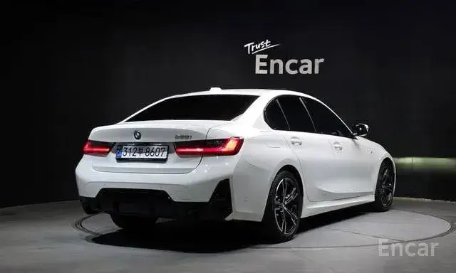 BMW 320I M SPORT 2022