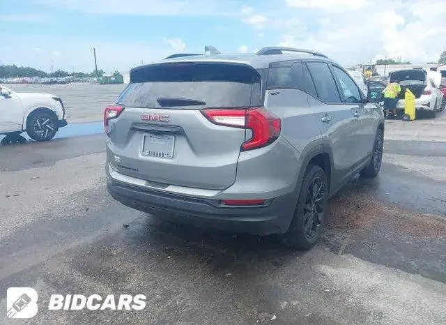 GMC TERRAIN SLT 2023