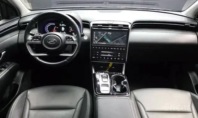 HYUNDAI TUCSON MODREN 2023