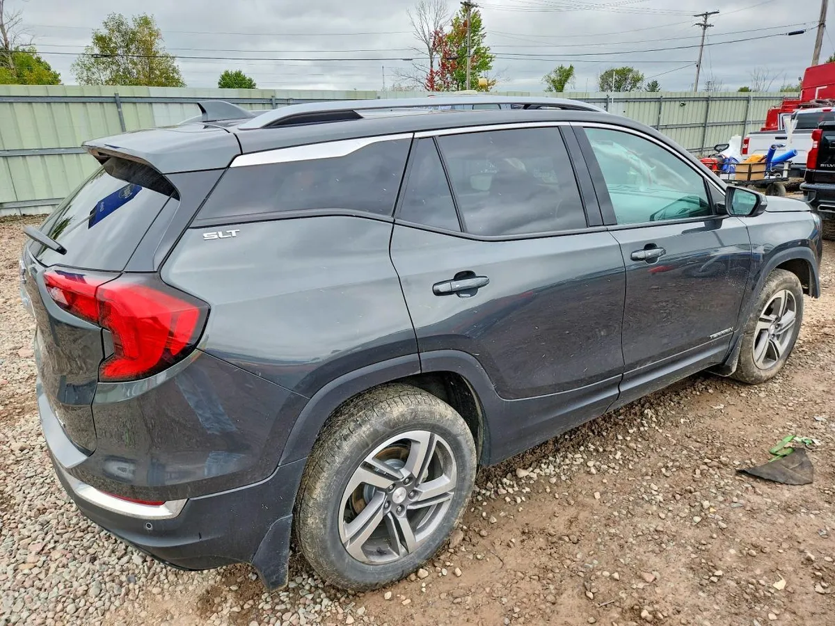 GMC TERRAIN SLT 2021
