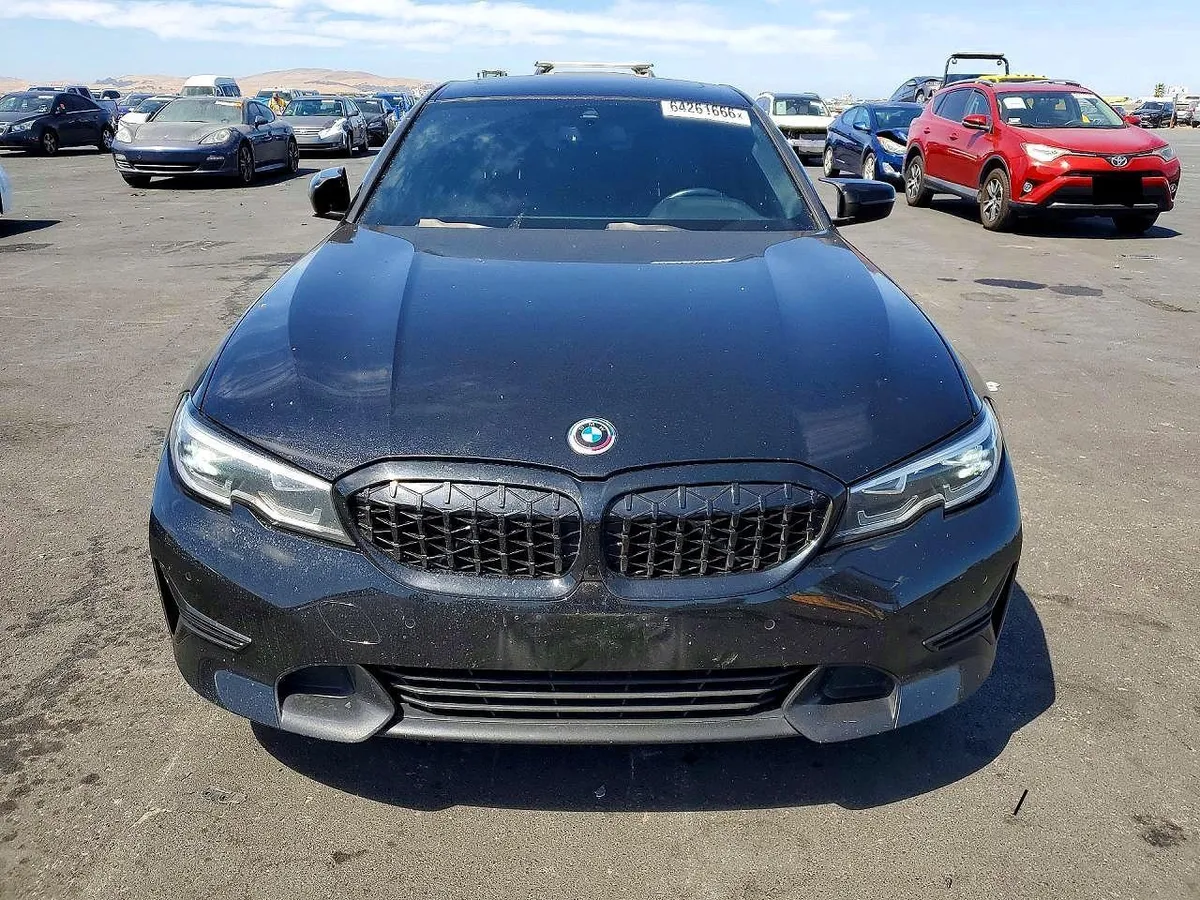 BMW 330I 2019