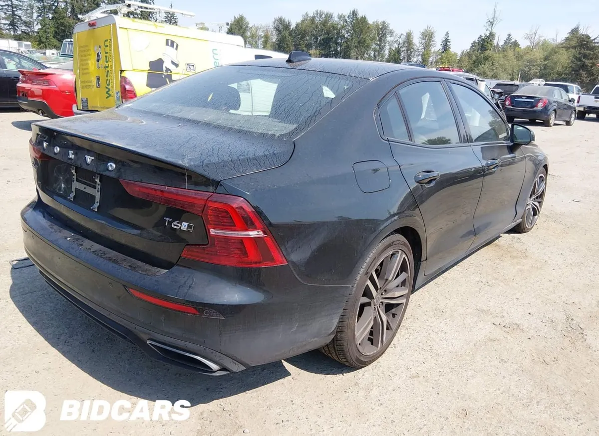 VOLVO S60 T6 R-DESIGN 2019