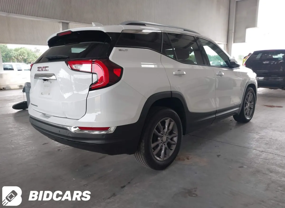GMC TERRAIN FWD SLT 2023