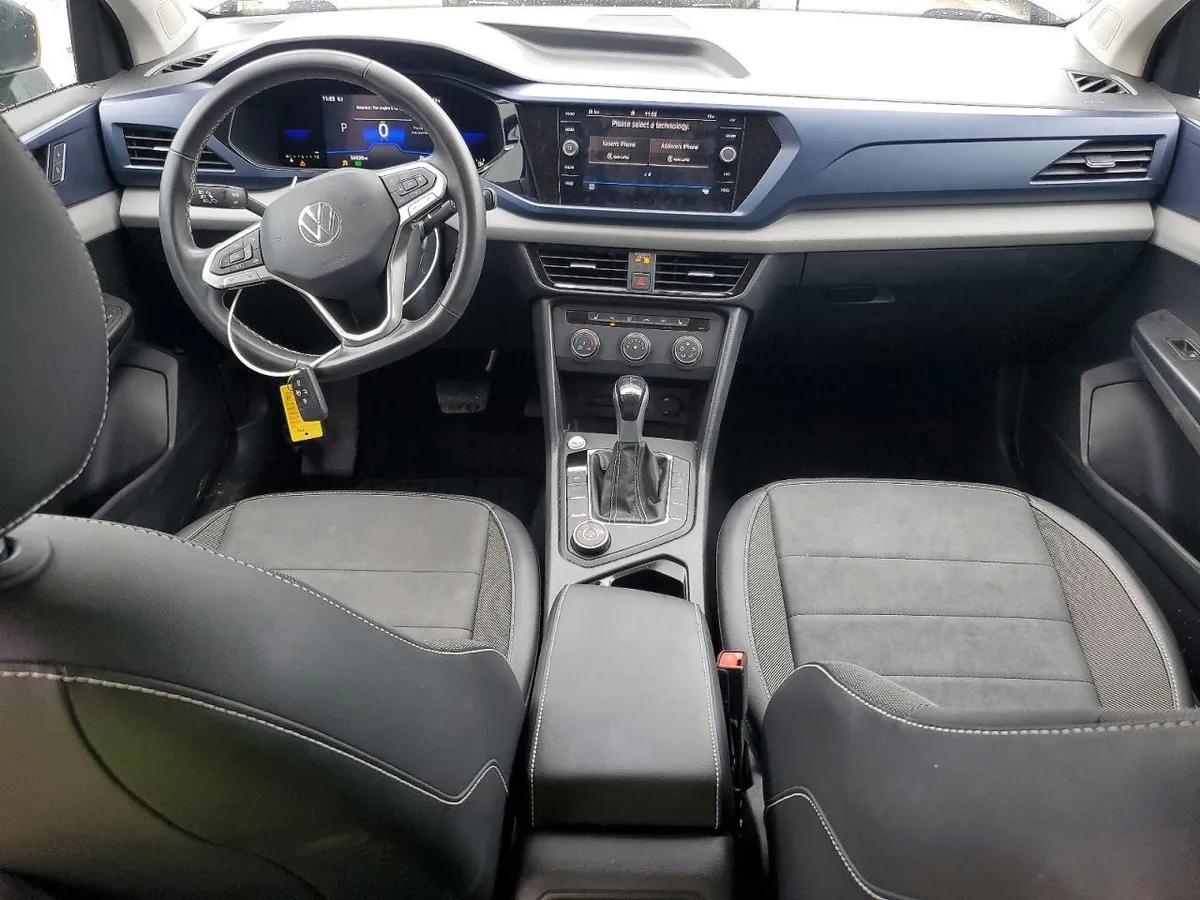 VOLKSWAGEN TAOS SE 2022
