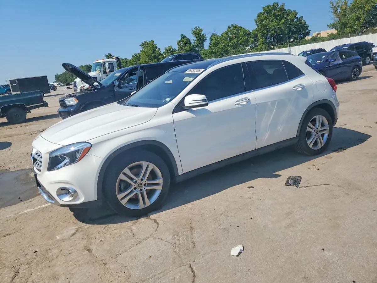 MERCEDES-BENZ GLA 250 4MATIC 2019