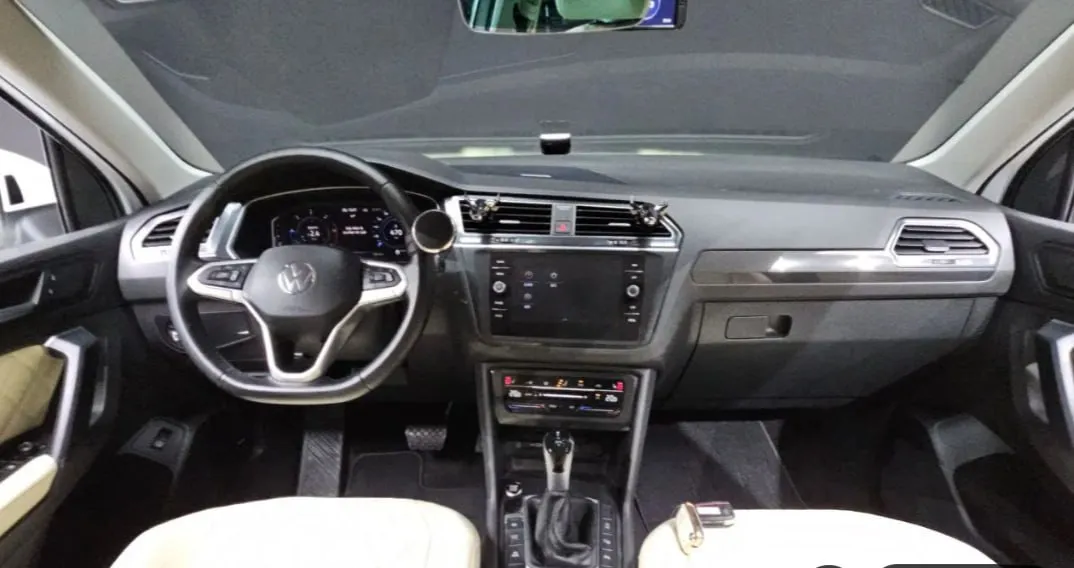 VOLKSWAGEN TIGUAN 2022
