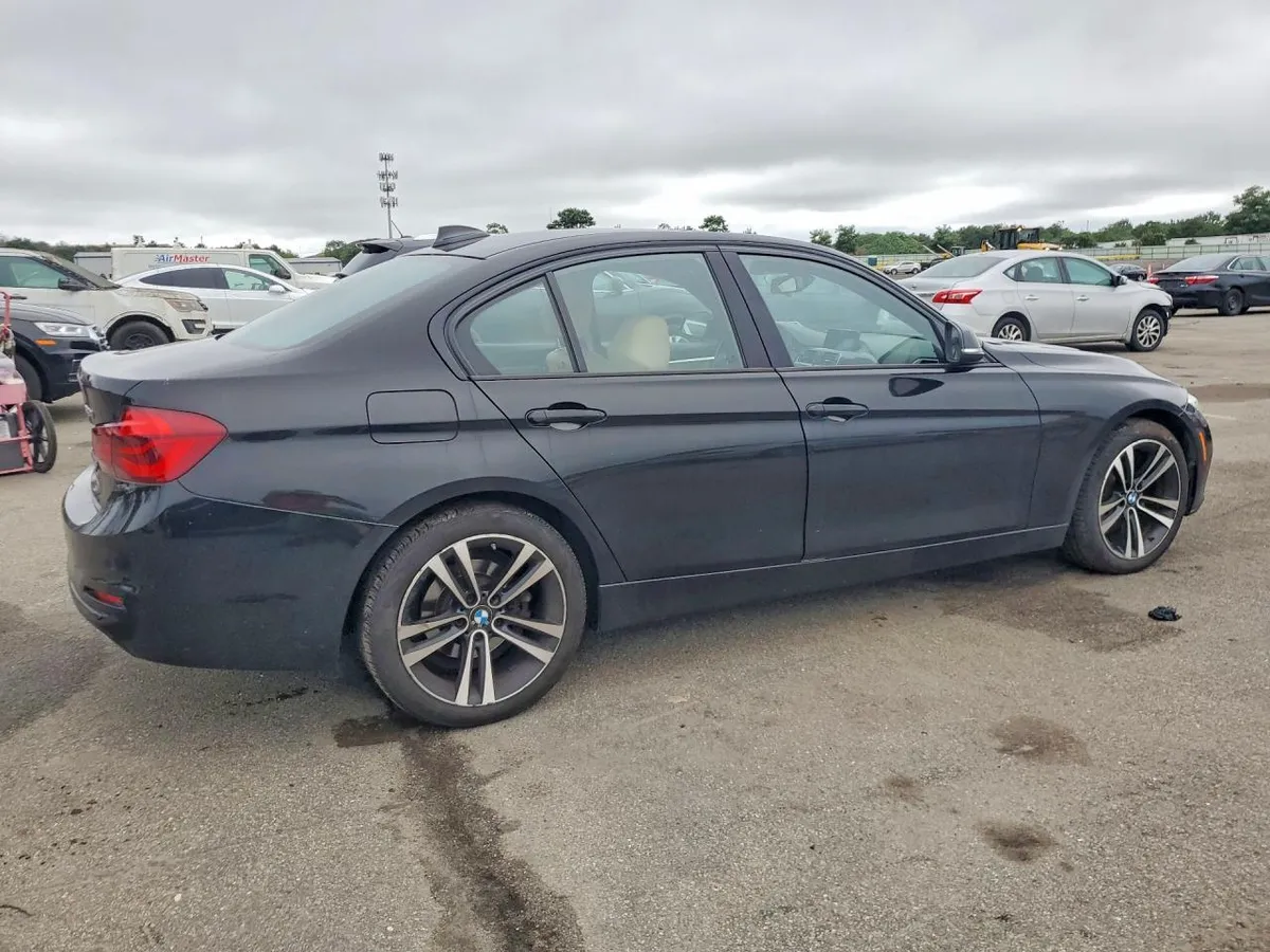 BMW 330 XI 2018