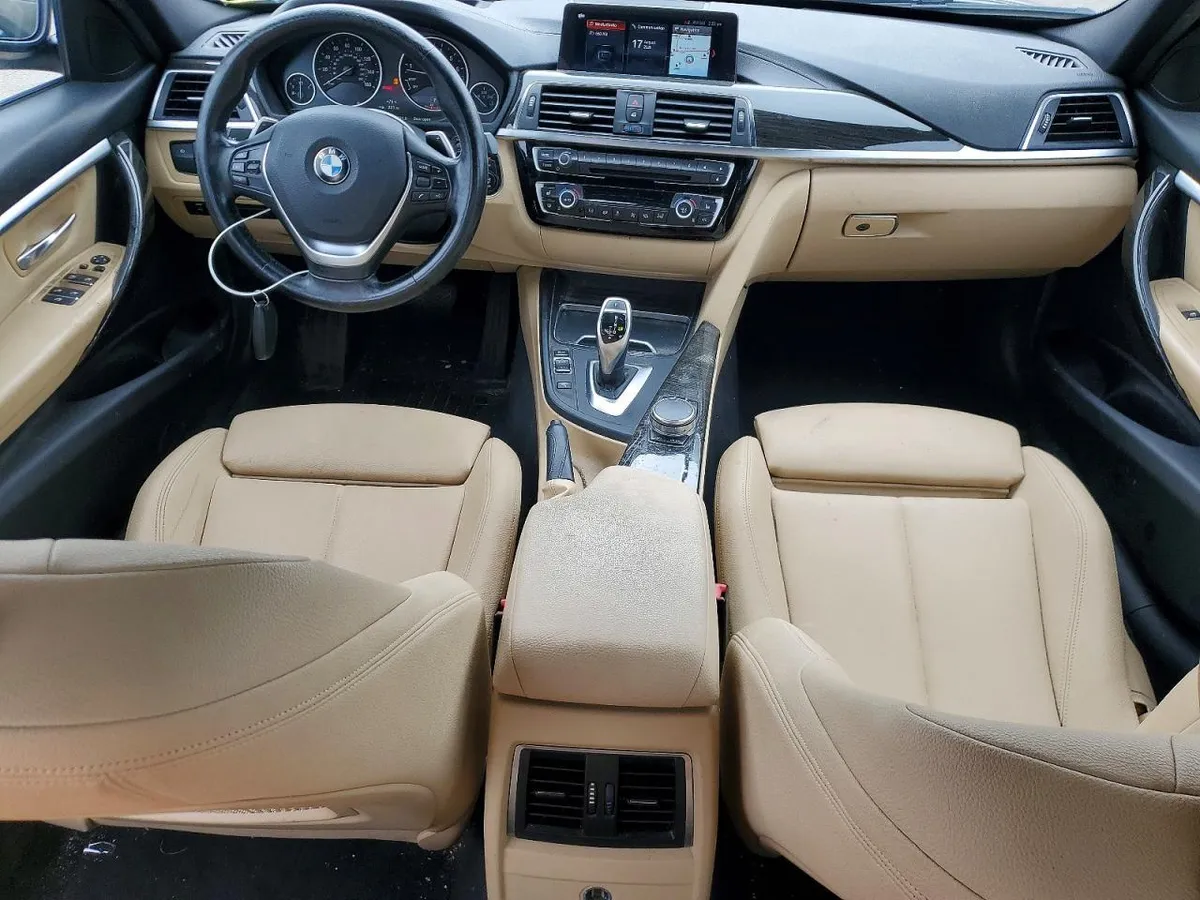 BMW 330 XI 2018