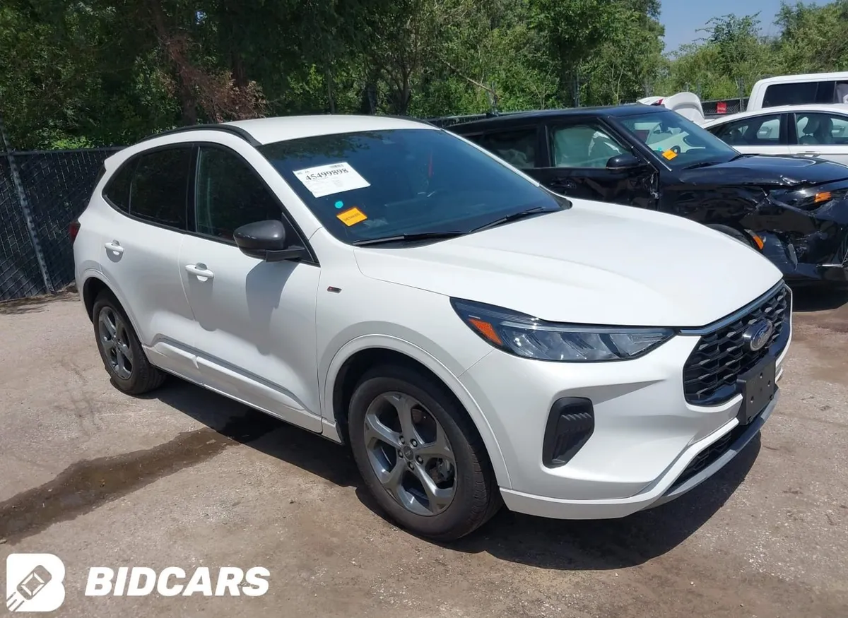 FORD ESCAPE ST LINE 2023