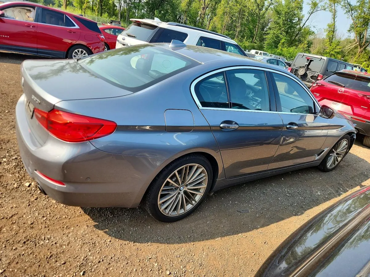 BMW 530 XI 2017
