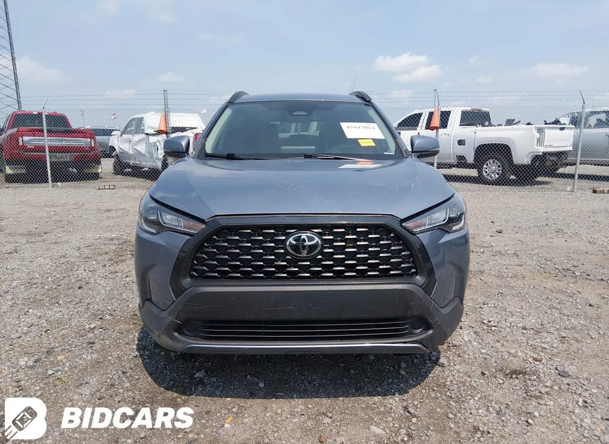 TOYOTA COROLLA CROSS LE 2023