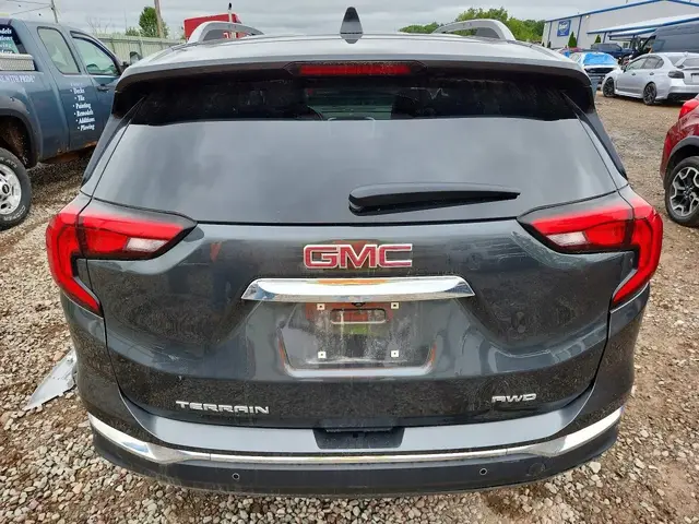 GMC TERRAIN SLT 2021