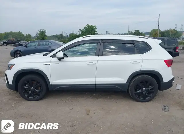 VOLKSWAGEN TAOS 1.5T SE 2022