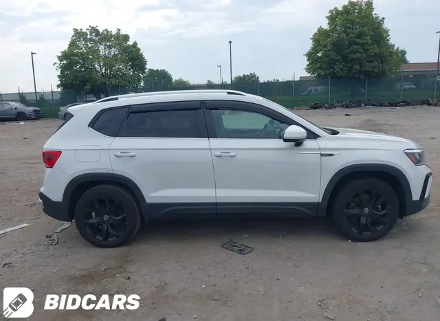 VOLKSWAGEN TAOS 1.5T SE 2022