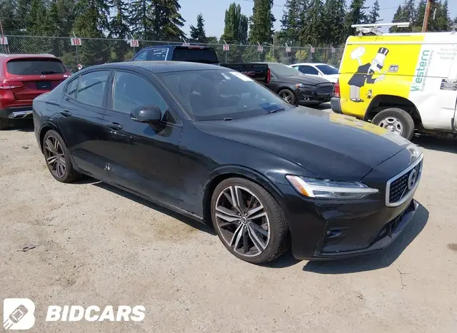 VOLVO S60 T6 R-DESIGN 2019