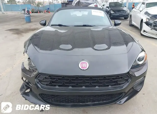 FIAT 124 SPIDER CLASSICA 2017