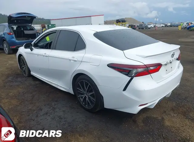 TOYOTA CAMRY SE AWD 2022