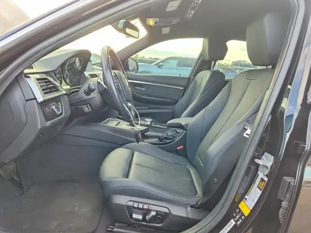 BMW 330 XI 2018