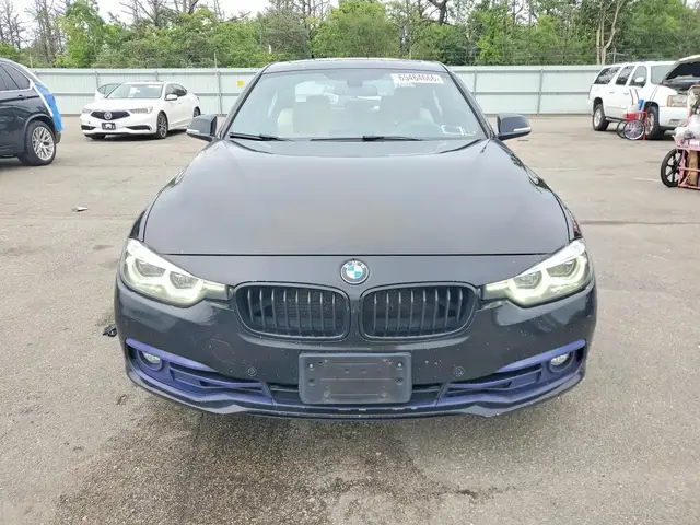 BMW 330 XI 2018