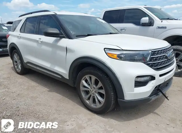 FORD EXPLORER XLT 2023