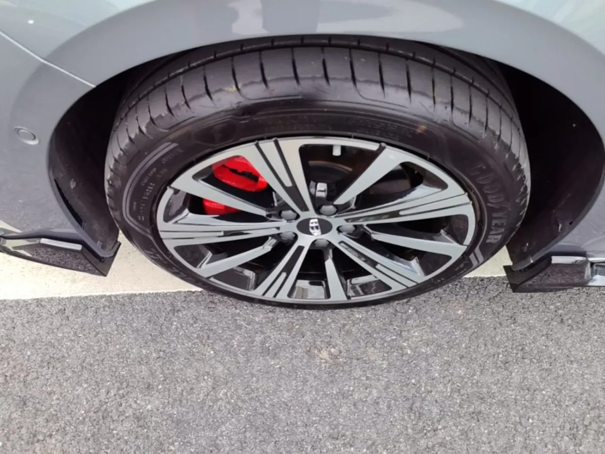 GEELY PREFACE 2025