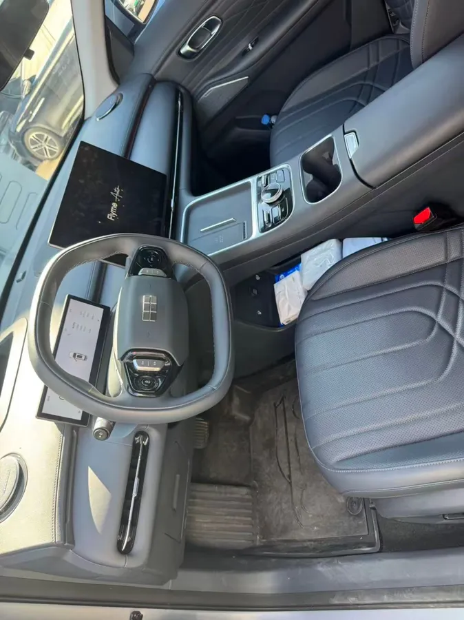 GEELY GALAXY STARSHIP EM-I GALAXY STARSHIP 7 EM-I 2025