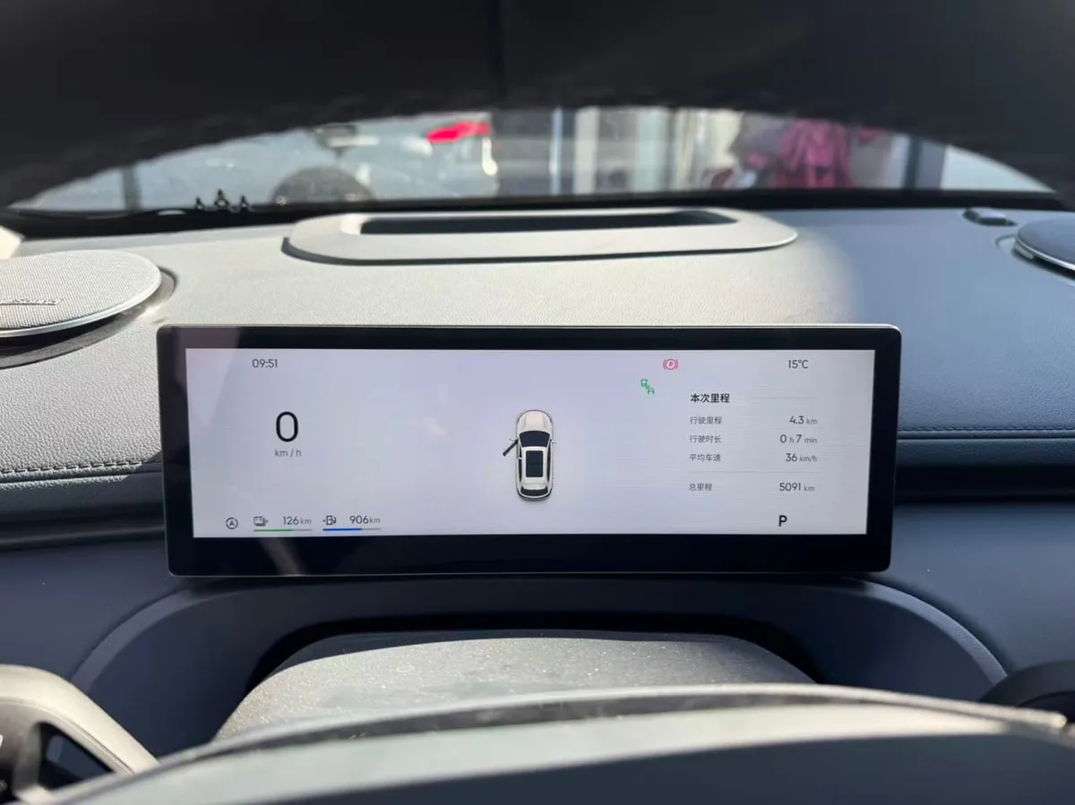 GEELY GALAXY STARSHIP EM-I GALAXY STARSHIP 7 EM-I 2025