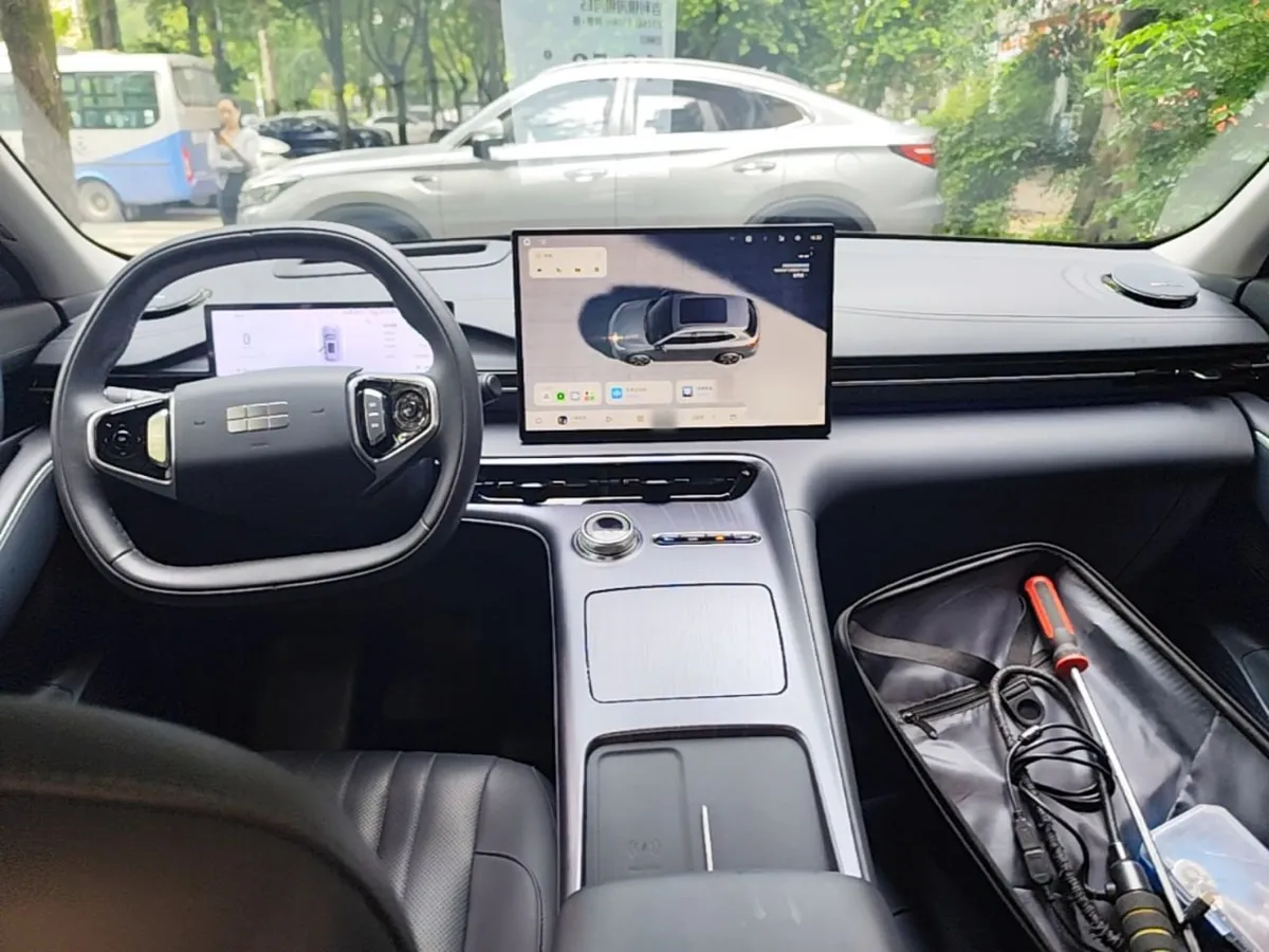 GEELY GALAXY E5 2025