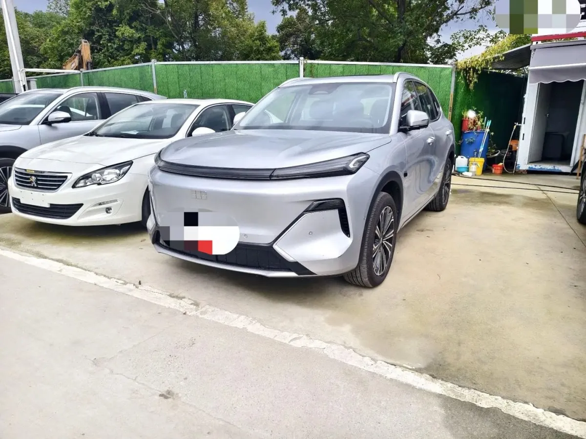 GEELY GALAXY STARSHIP EM-I GALAXY STARSHIP 7 EM-I 2025