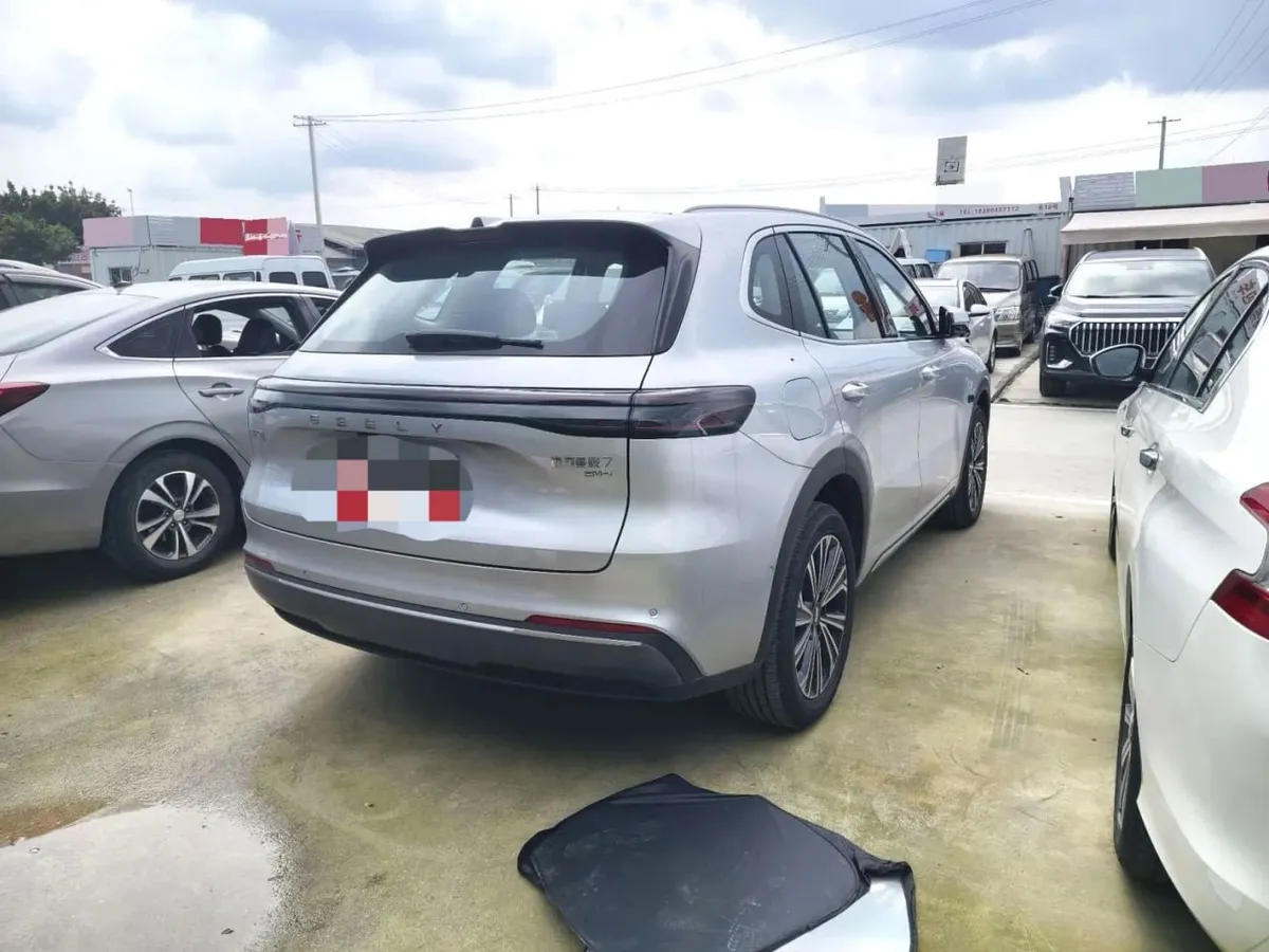 GEELY GALAXY STARSHIP EM-I GALAXY STARSHIP 7 EM-I 2025