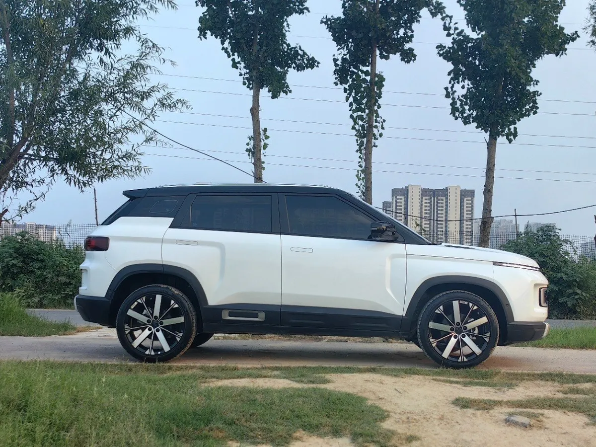 GEELY ICON PREMIUM 2023