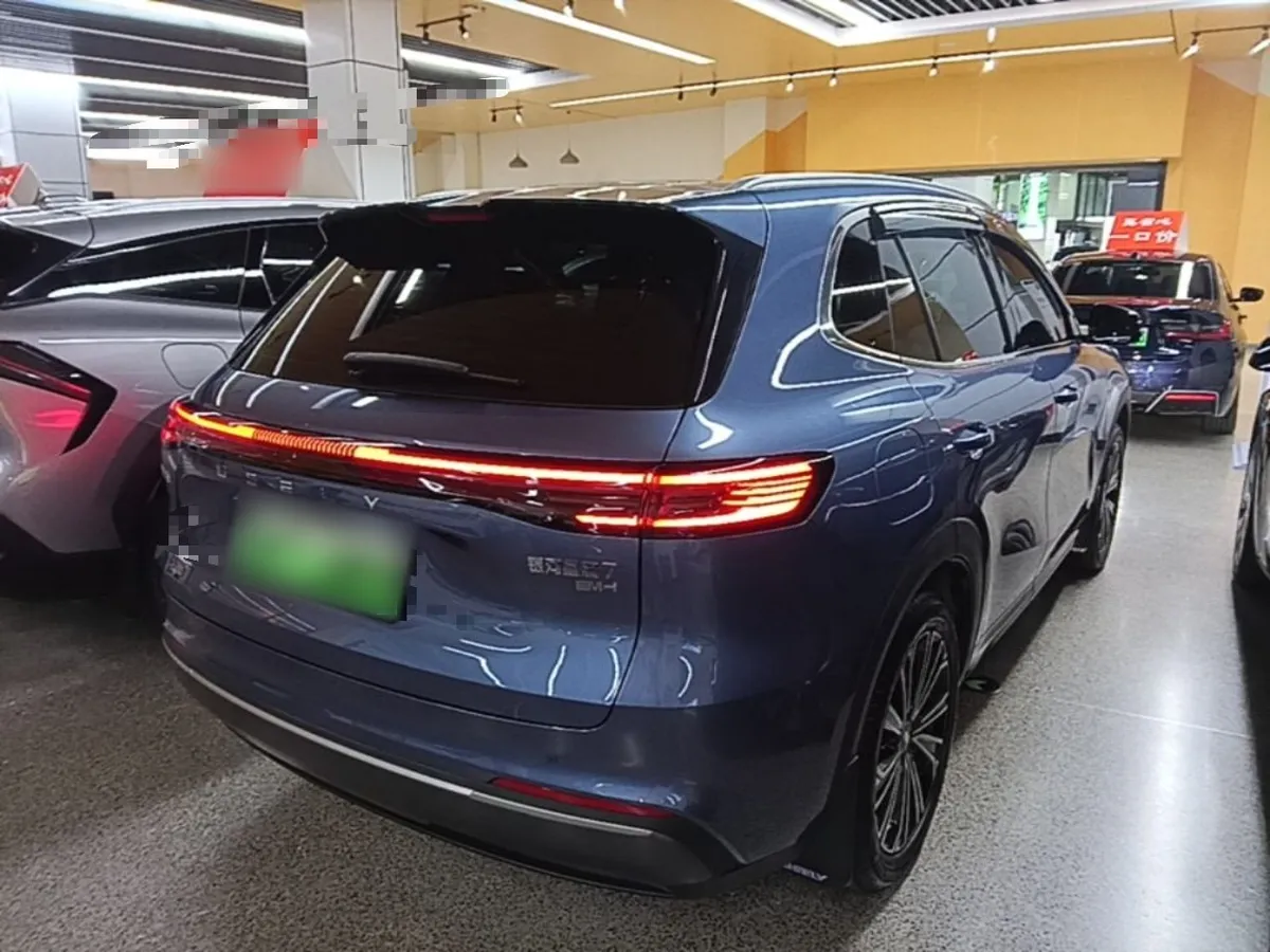 GEELY GALAXY STARSHIP EM-I GALAXY STARSHIP 7 EM-I 2024
