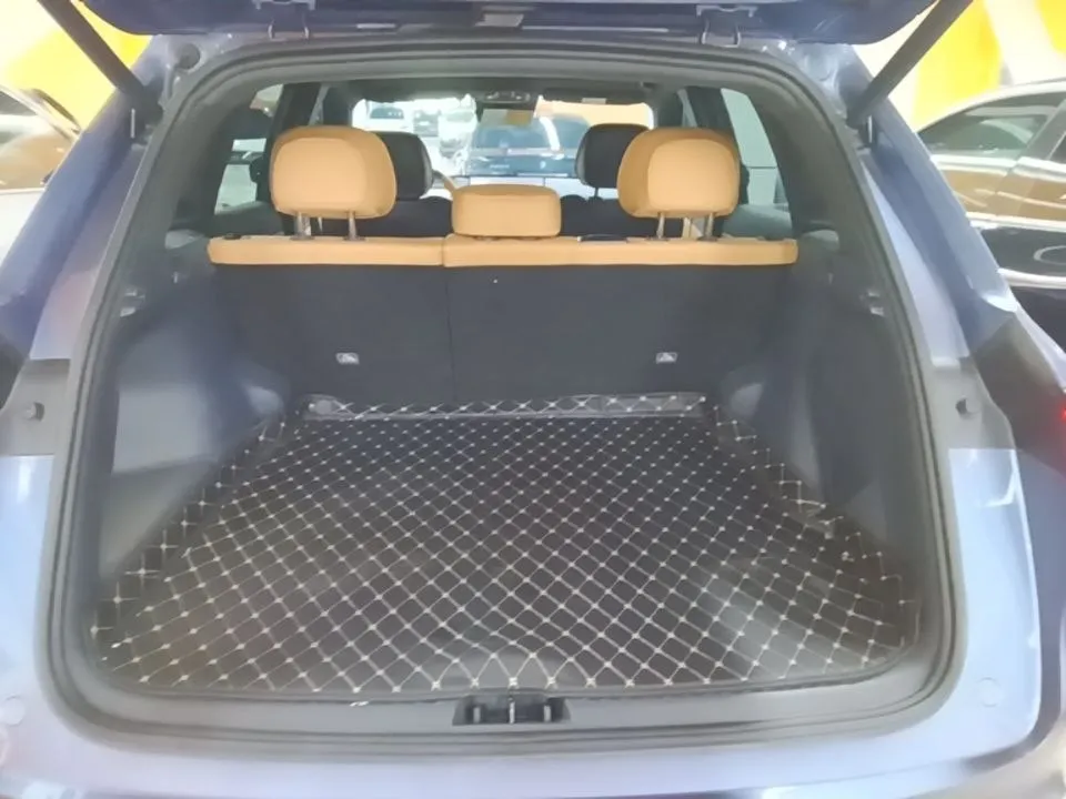 GEELY GALAXY STARSHIP EM-I GALAXY STARSHIP 7 EM-I 2024