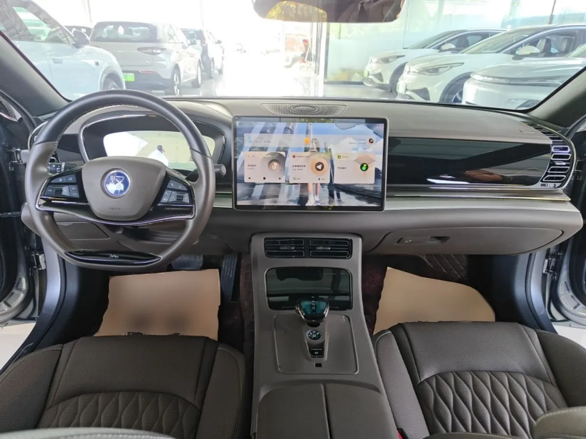 BYD HAN PRESTIGE 2023