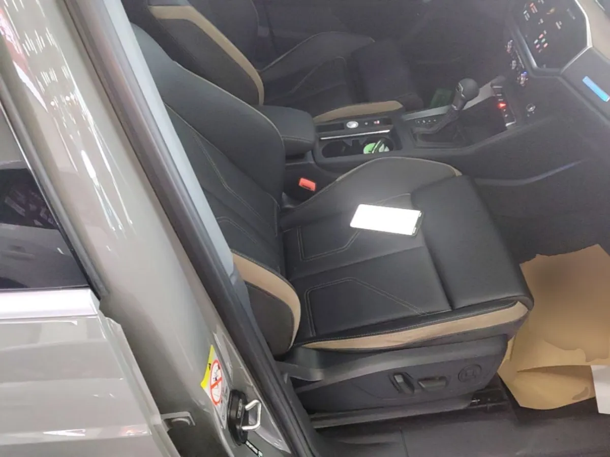 AUDI Q3 2024