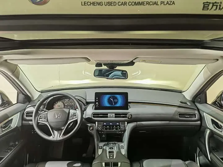 HONDA AVANCIER PREMIUM 2023