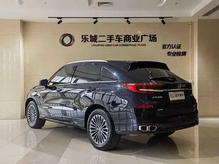 HONDA AVANCIER PREMIUM 2023