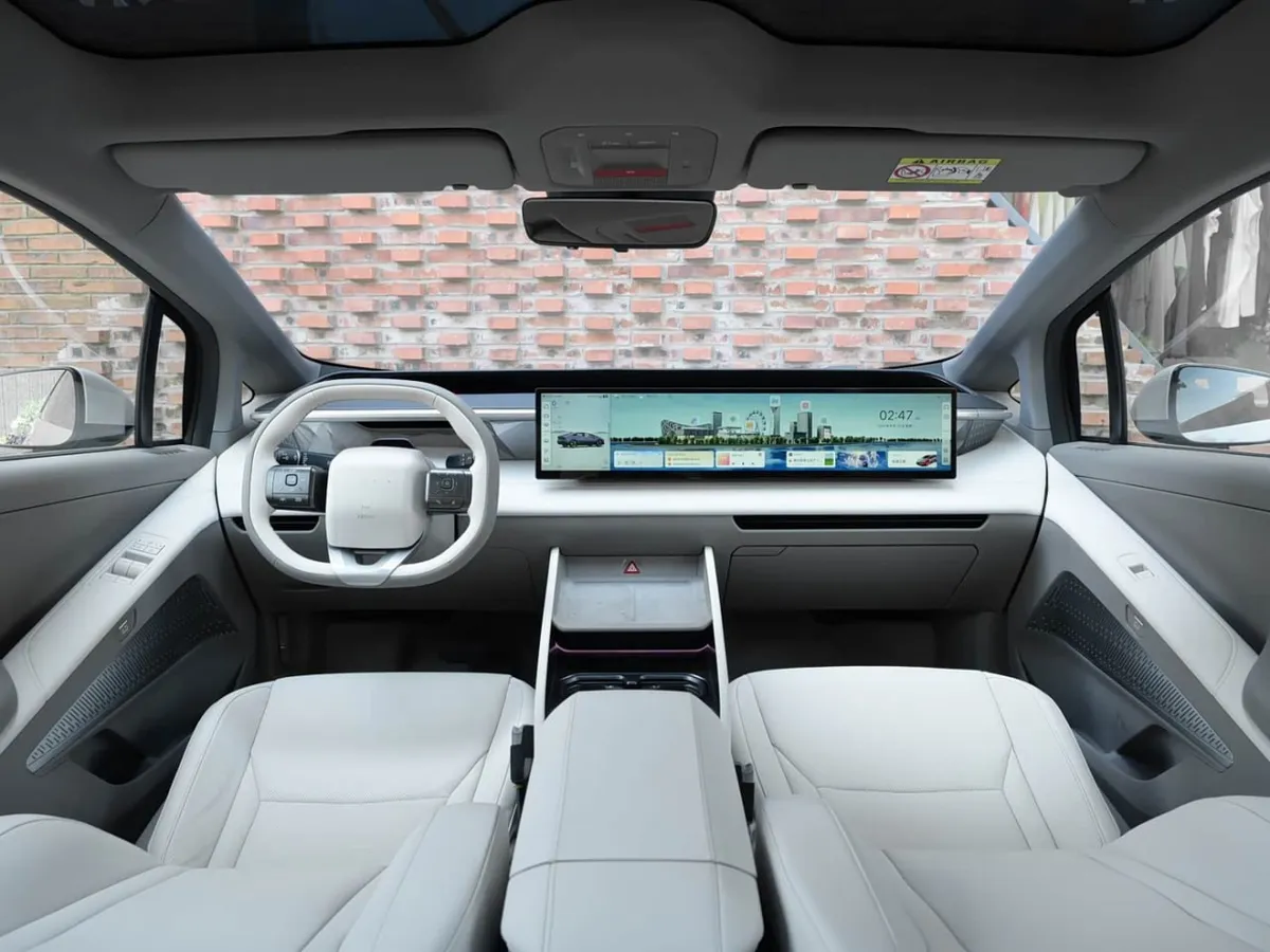 HYUNDAI IONIQ V 2026
