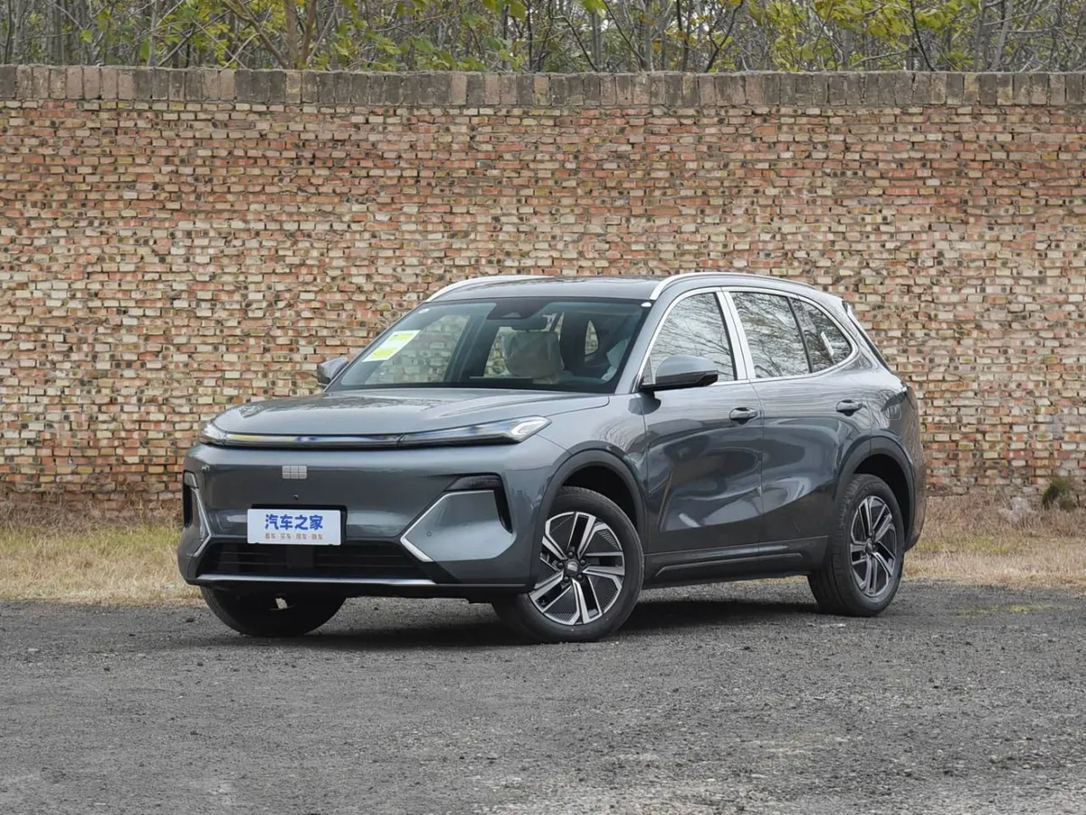 GEELY GALAXY STARSHIP EM-I GALAXY STARSHIP 7 EM-I 2026