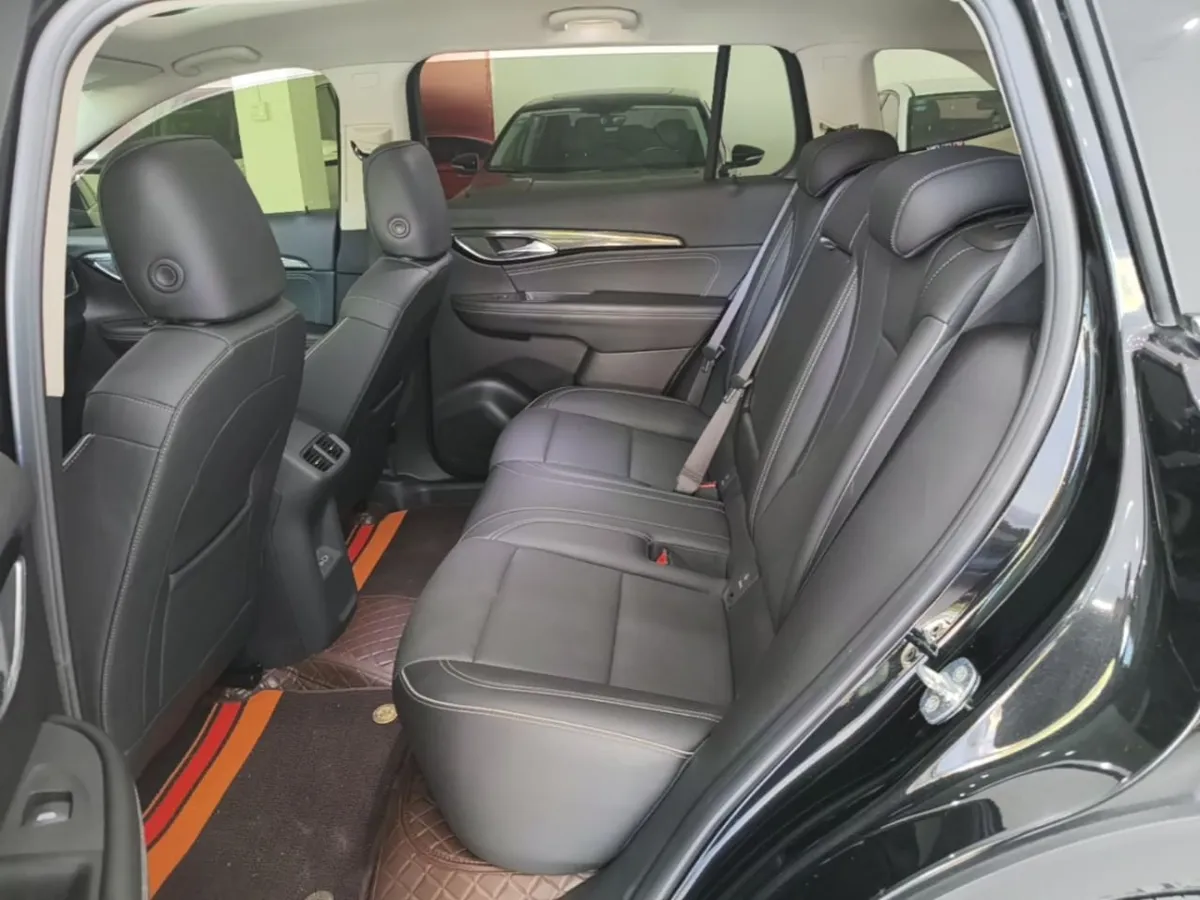 BUICK ENVISION LUXURY 2023
