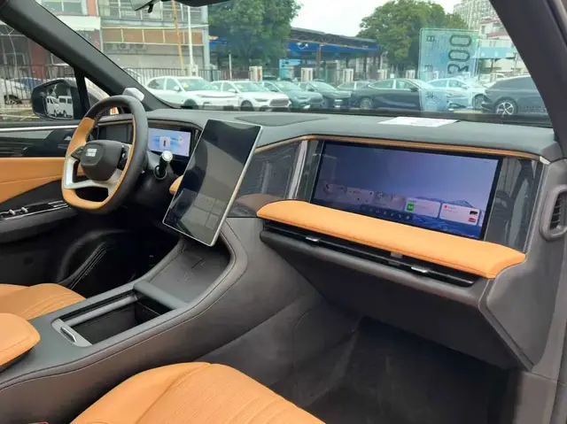GEELY GALAXY L7 2023