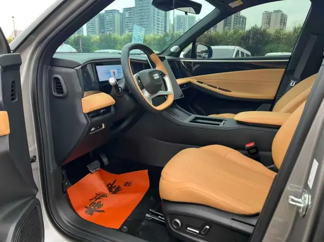 GEELY GALAXY L7 2023