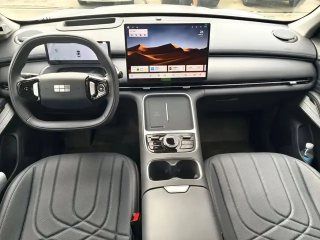 GEELY GALAXY STARSHIP EM-I GALAXY STARSHIP 7 EM-I 2025