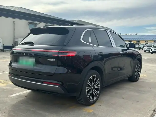 GEELY GALAXY STARSHIP EM-I GALAXY STARSHIP 7 EM-I 2026