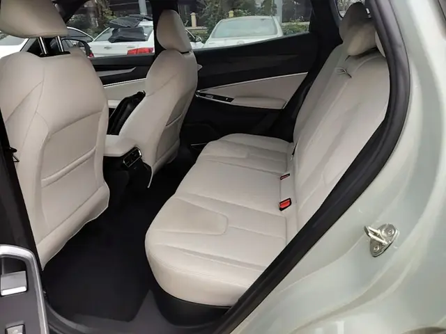 GEELY BOYUE 2023