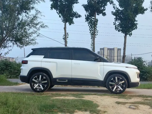 GEELY ICON PREMIUM 2023