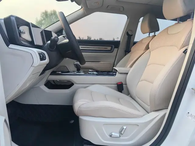 GEELY ICON PREMIUM 2023