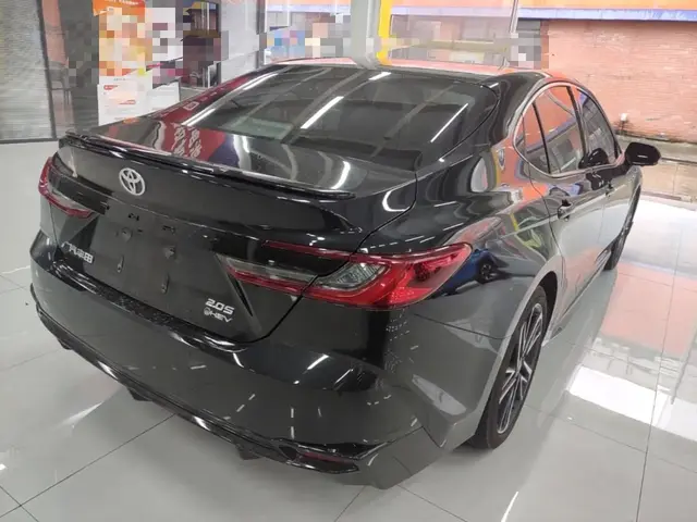 TOYOTA CAMRY 2024