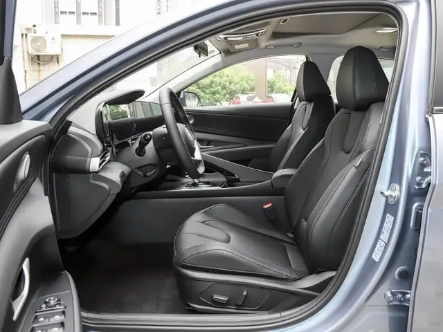 HYUNDAI ELANTRA 2026
